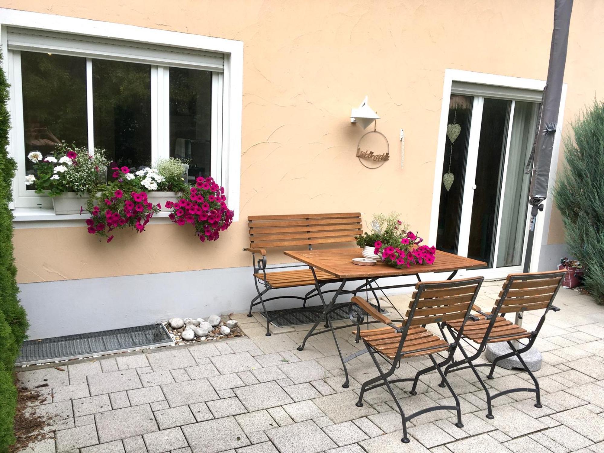 Schöne Gartenwohnung Wackersdorf Exterior foto